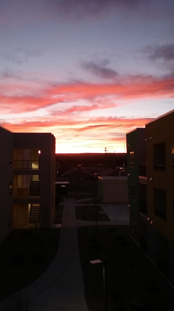 Volcanes Commons apartments in Albuquerque, NM